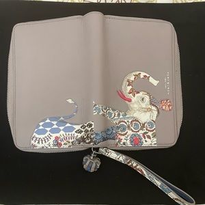 Tory Burch Elephant Wallet
